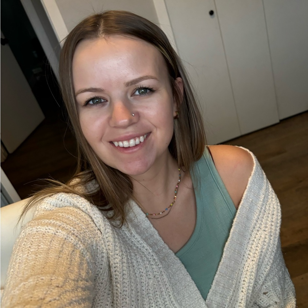 Meet your Posher, Ashley